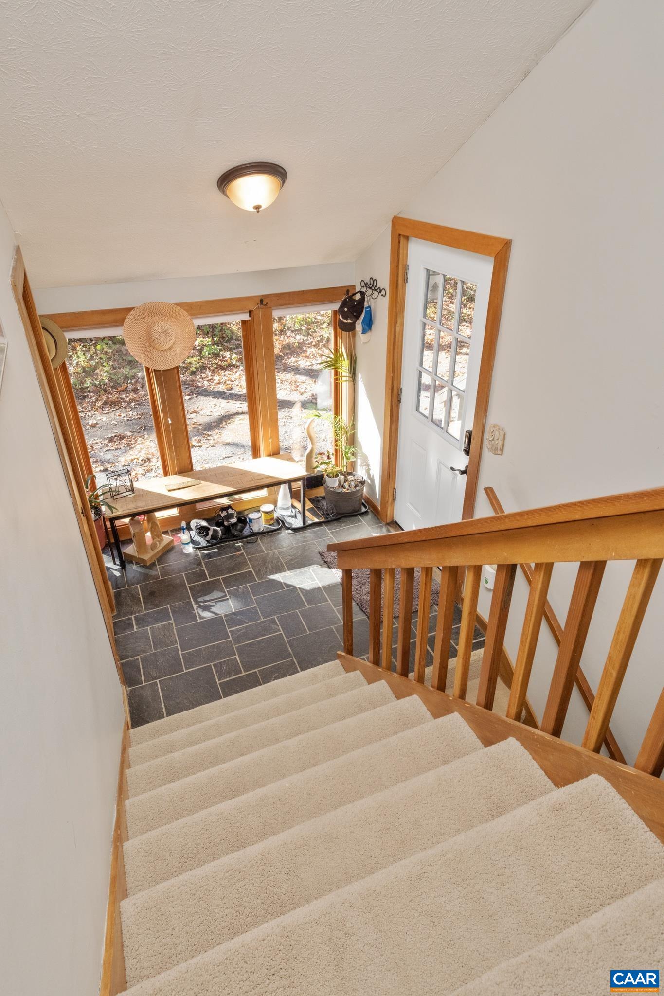 119 EAST CATOCTIN DR