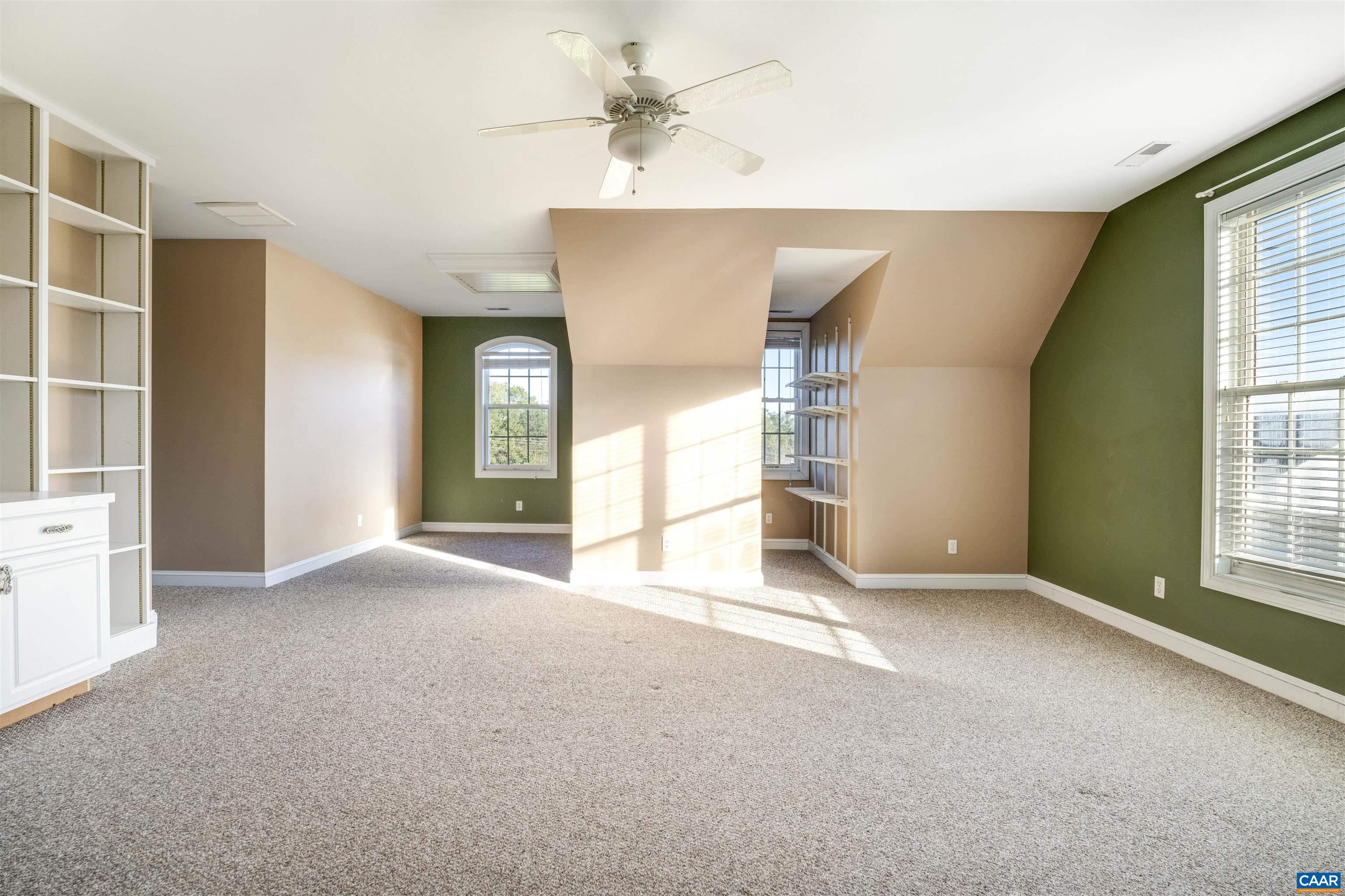 1850 BROWNS GAP TPKE