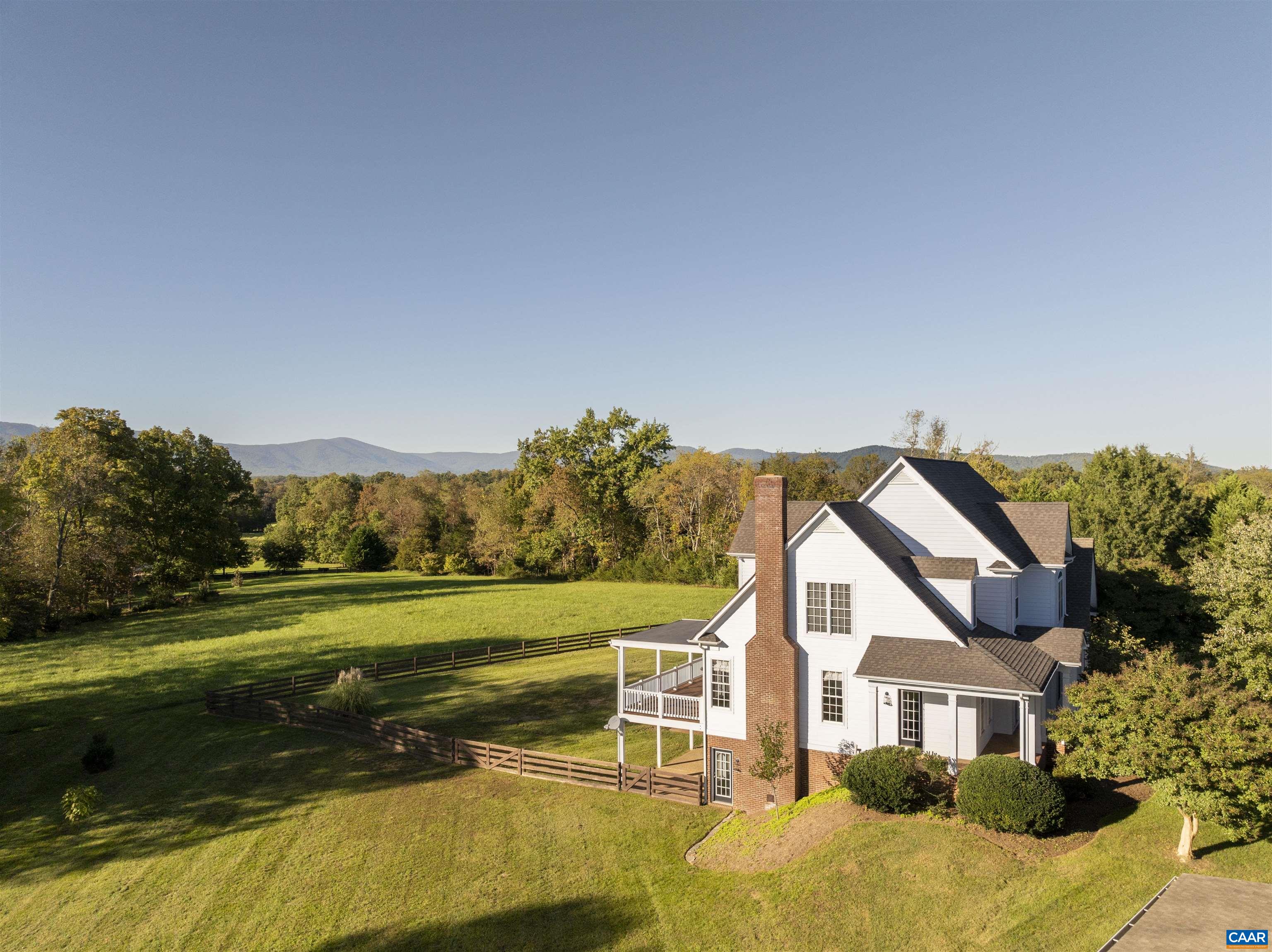 1850 BROWNS GAP TPKE