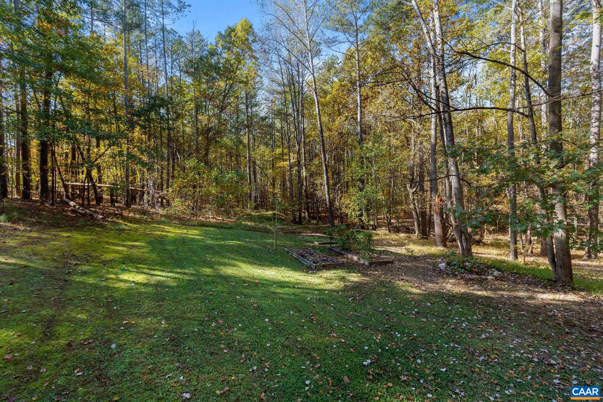 3328 MARTIN KINGS RD
