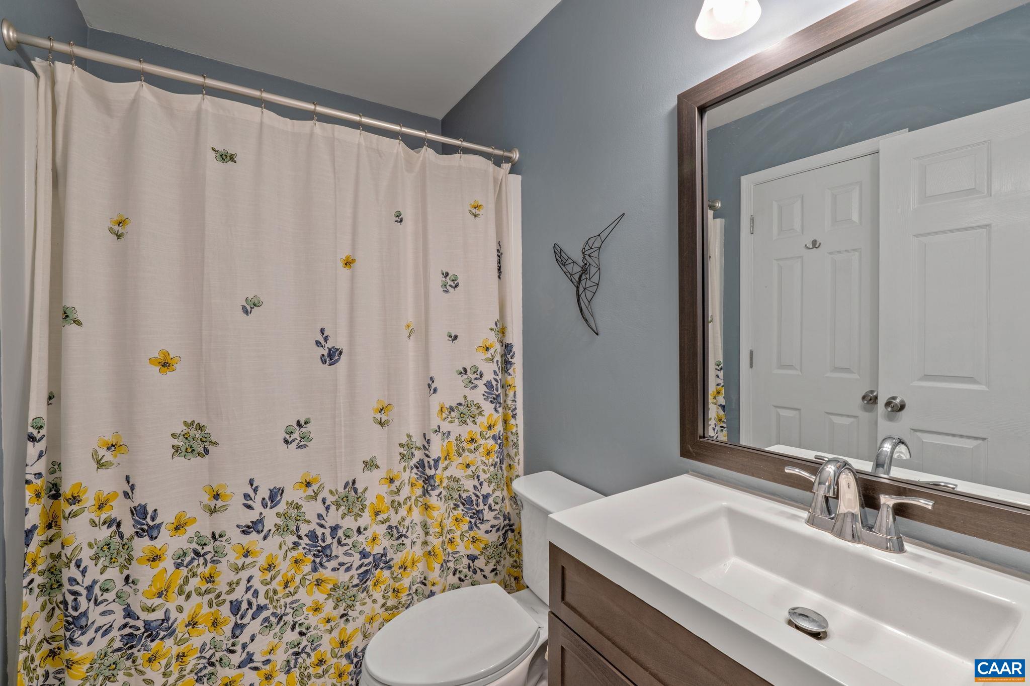 3328 MARTIN KINGS RD