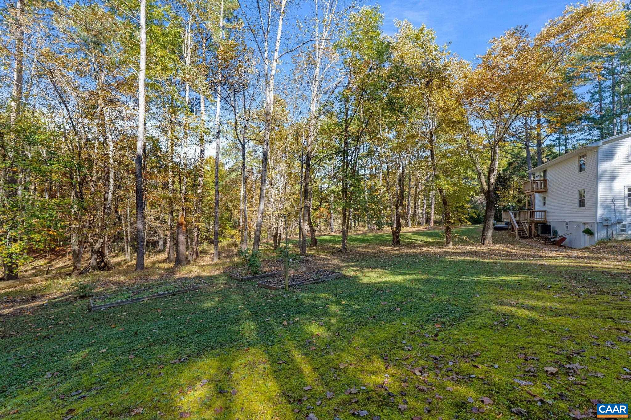 3328 MARTIN KINGS RD
