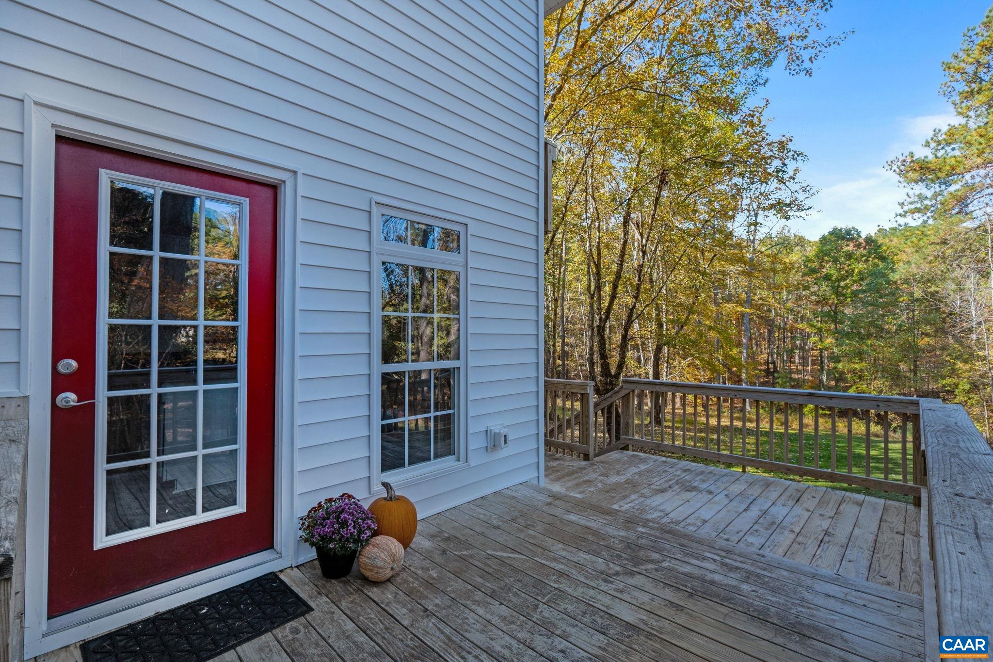 3328 MARTIN KINGS RD