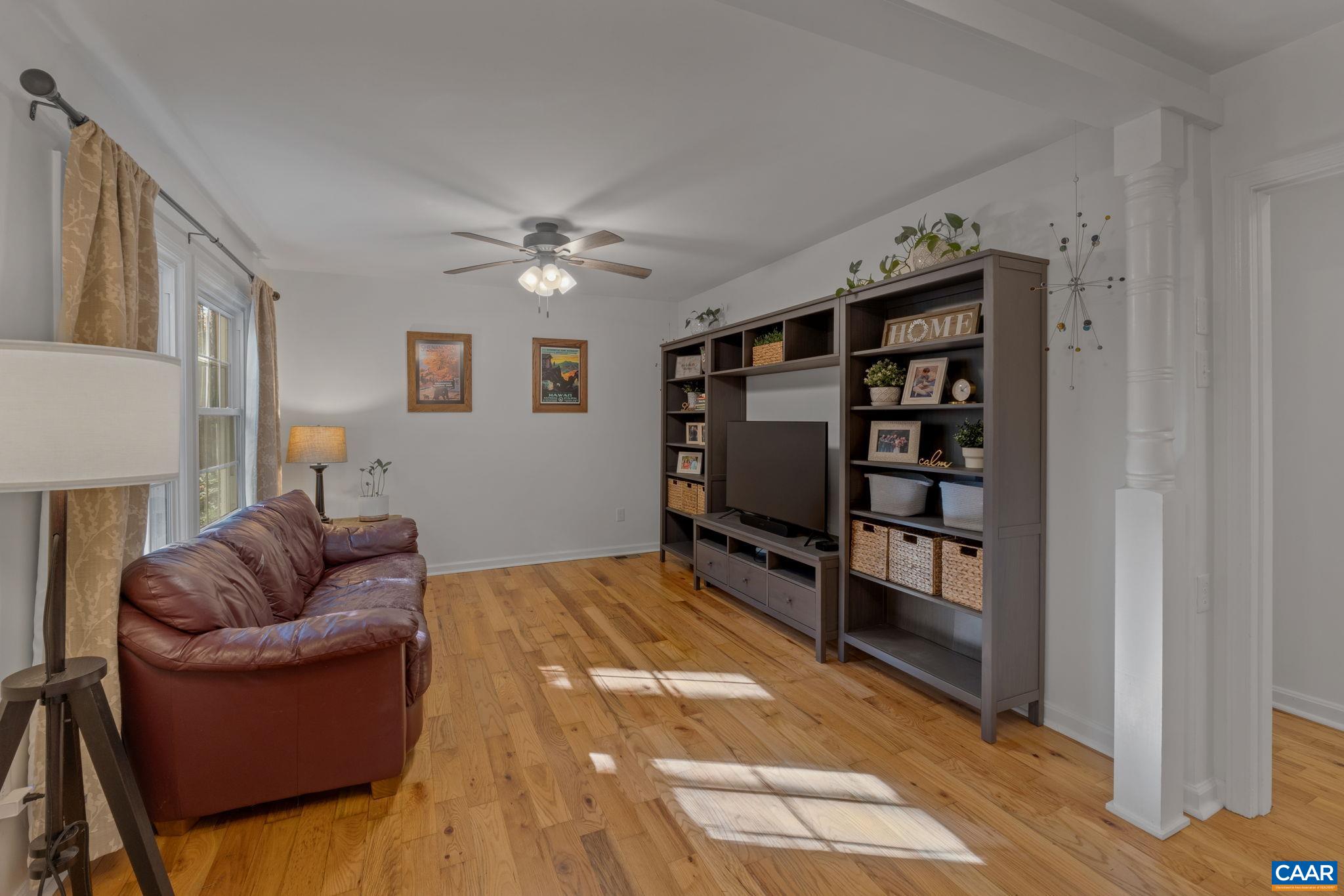 3328 MARTIN KINGS RD