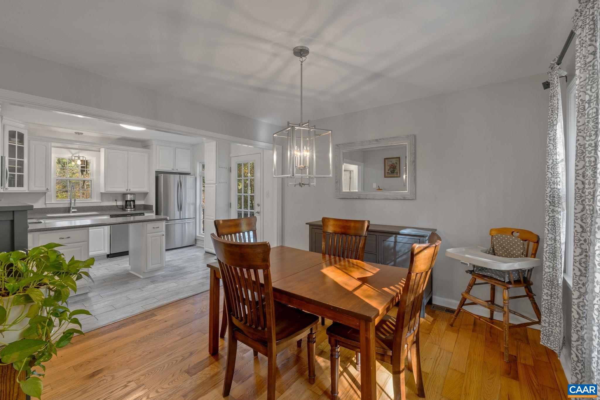 3328 MARTIN KINGS RD