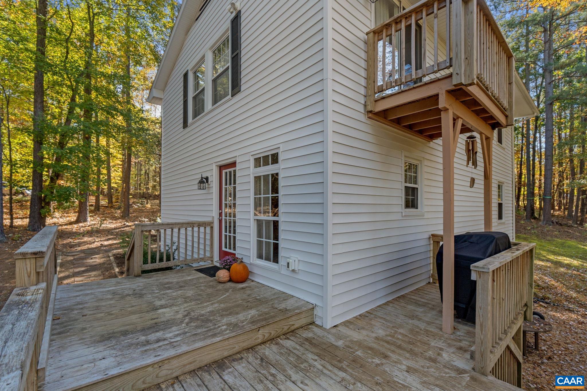 3328 MARTIN KINGS RD