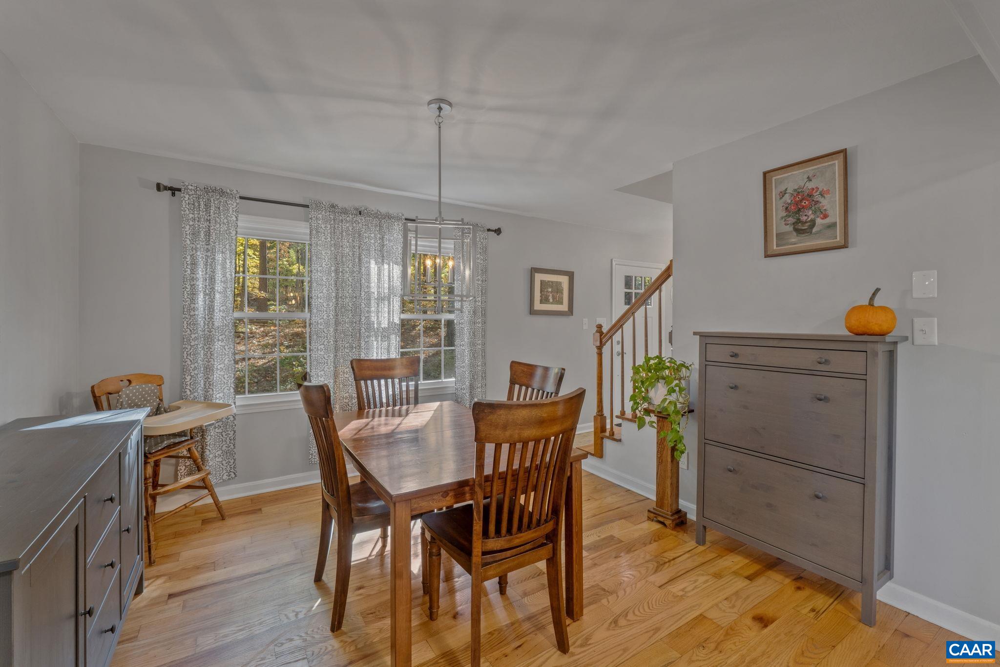 3328 MARTIN KINGS RD