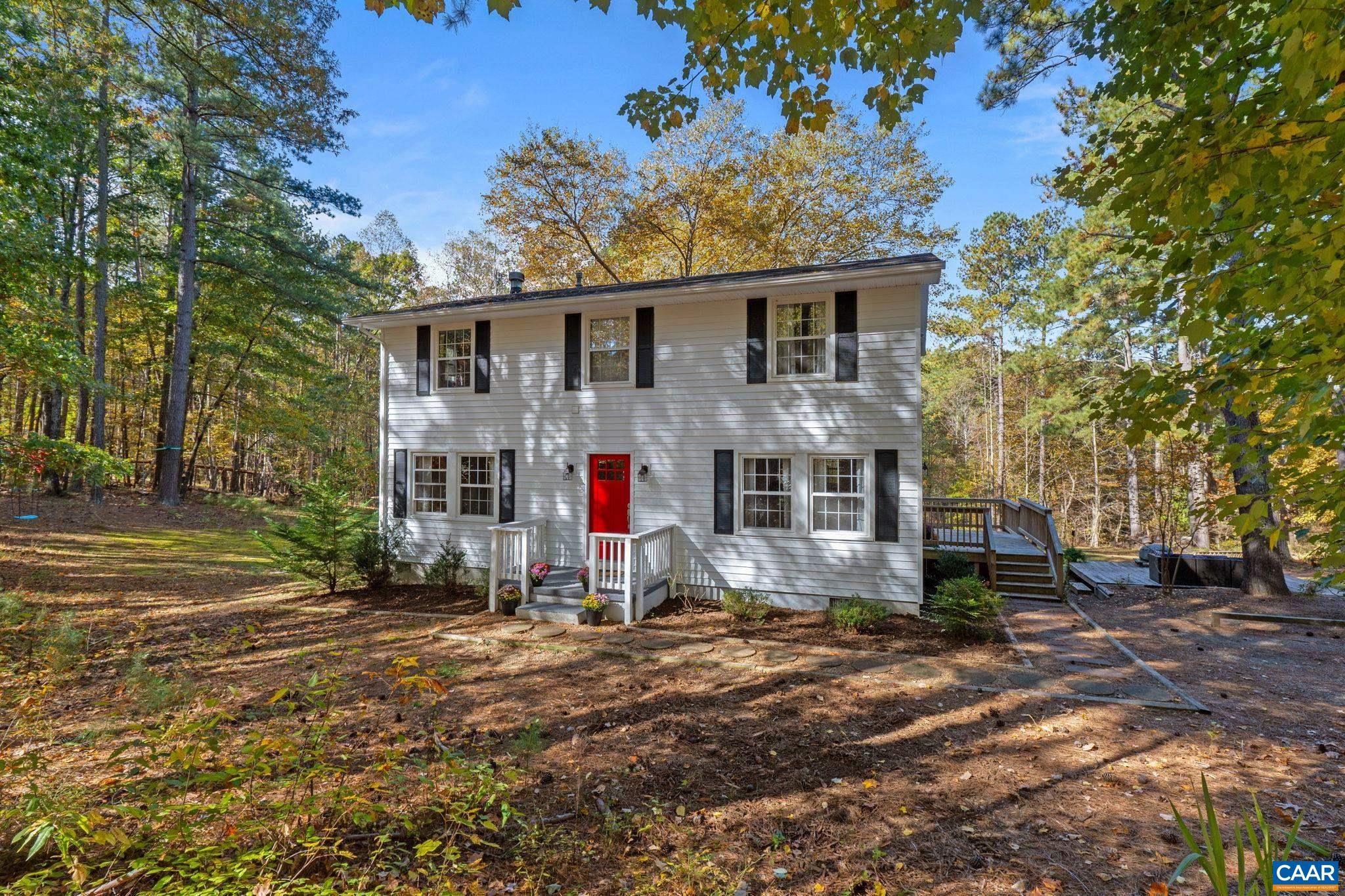 3328 MARTIN KINGS RD