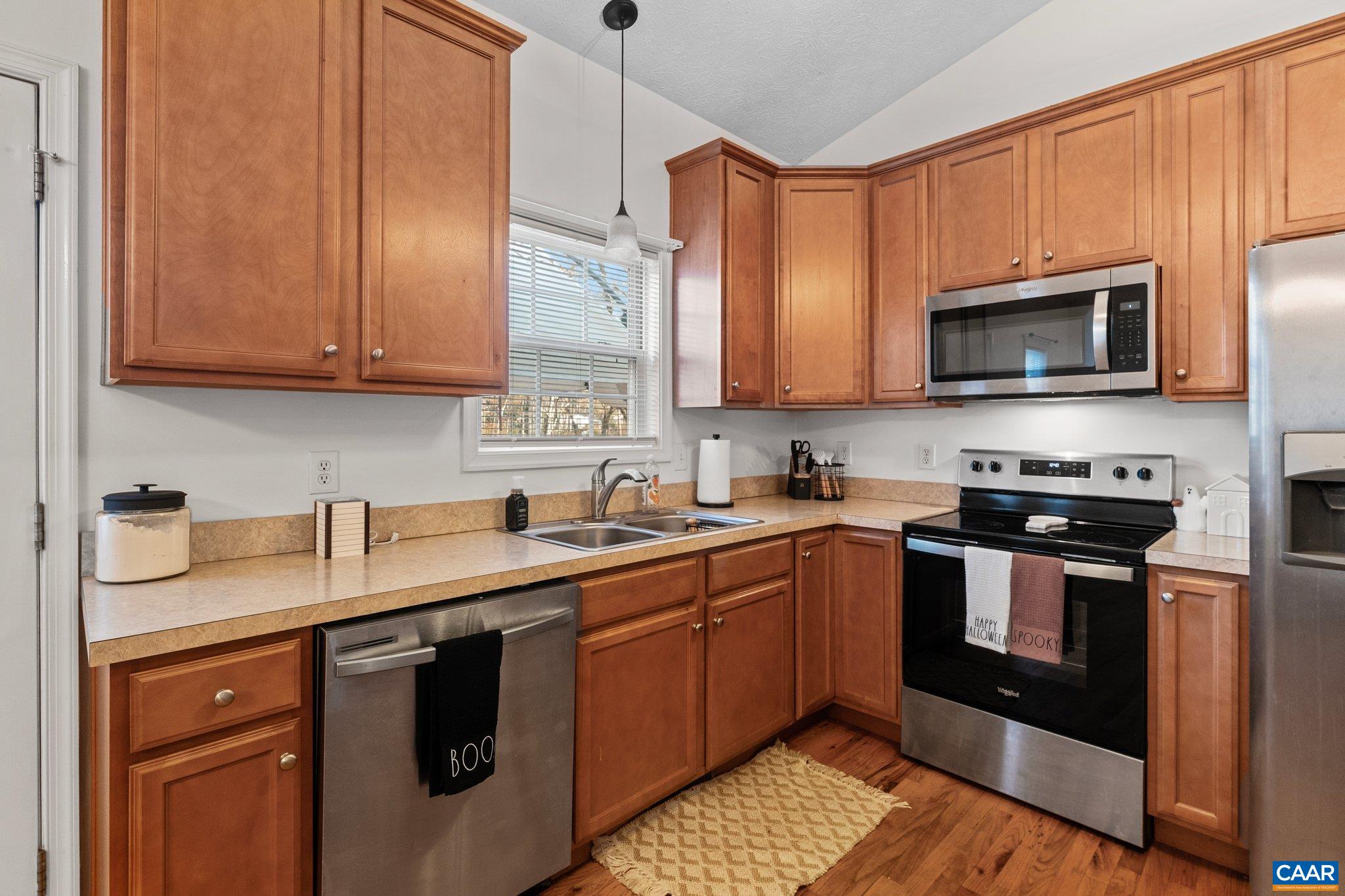 79 LARKSPUR RD