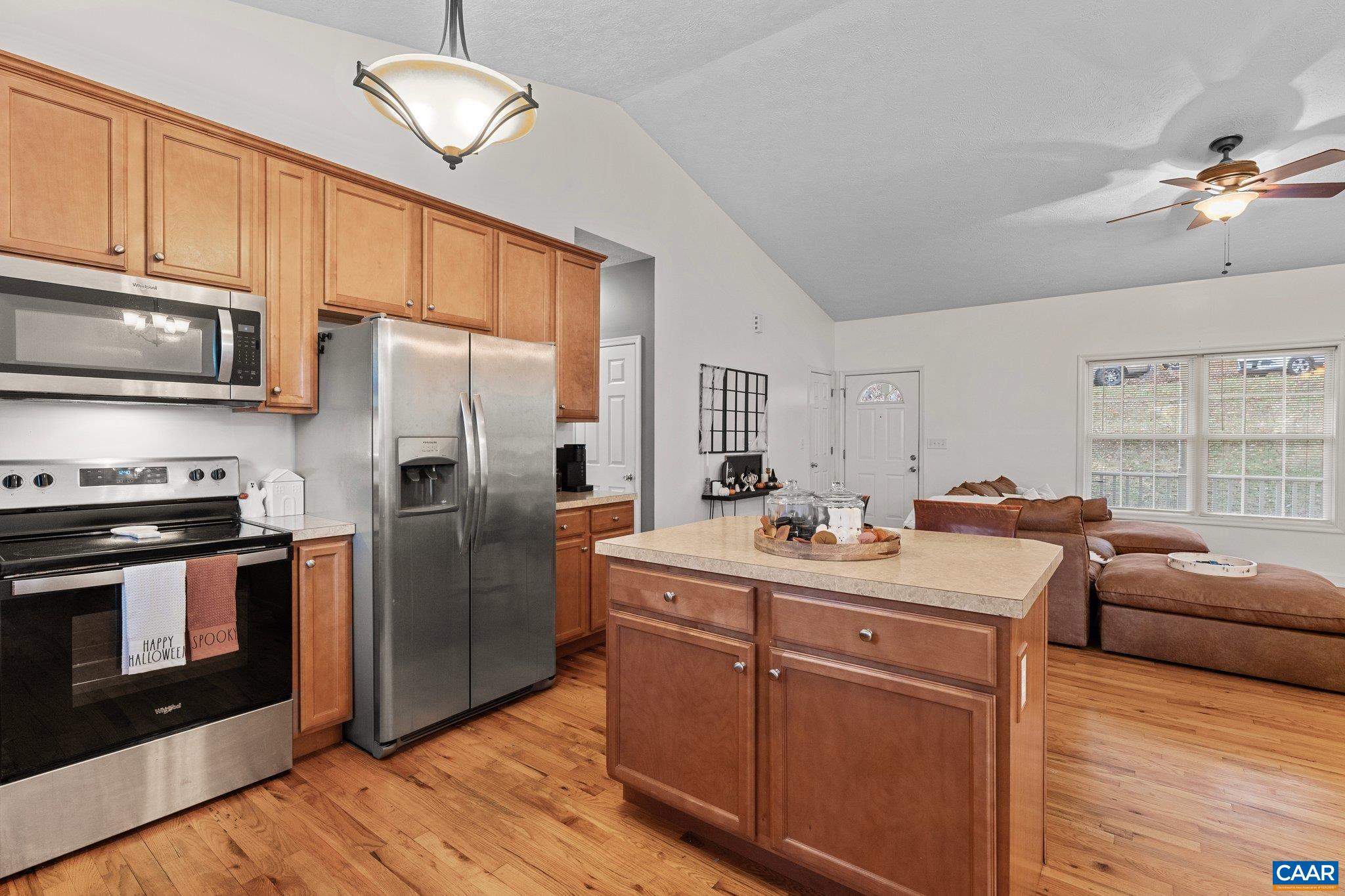79 LARKSPUR RD