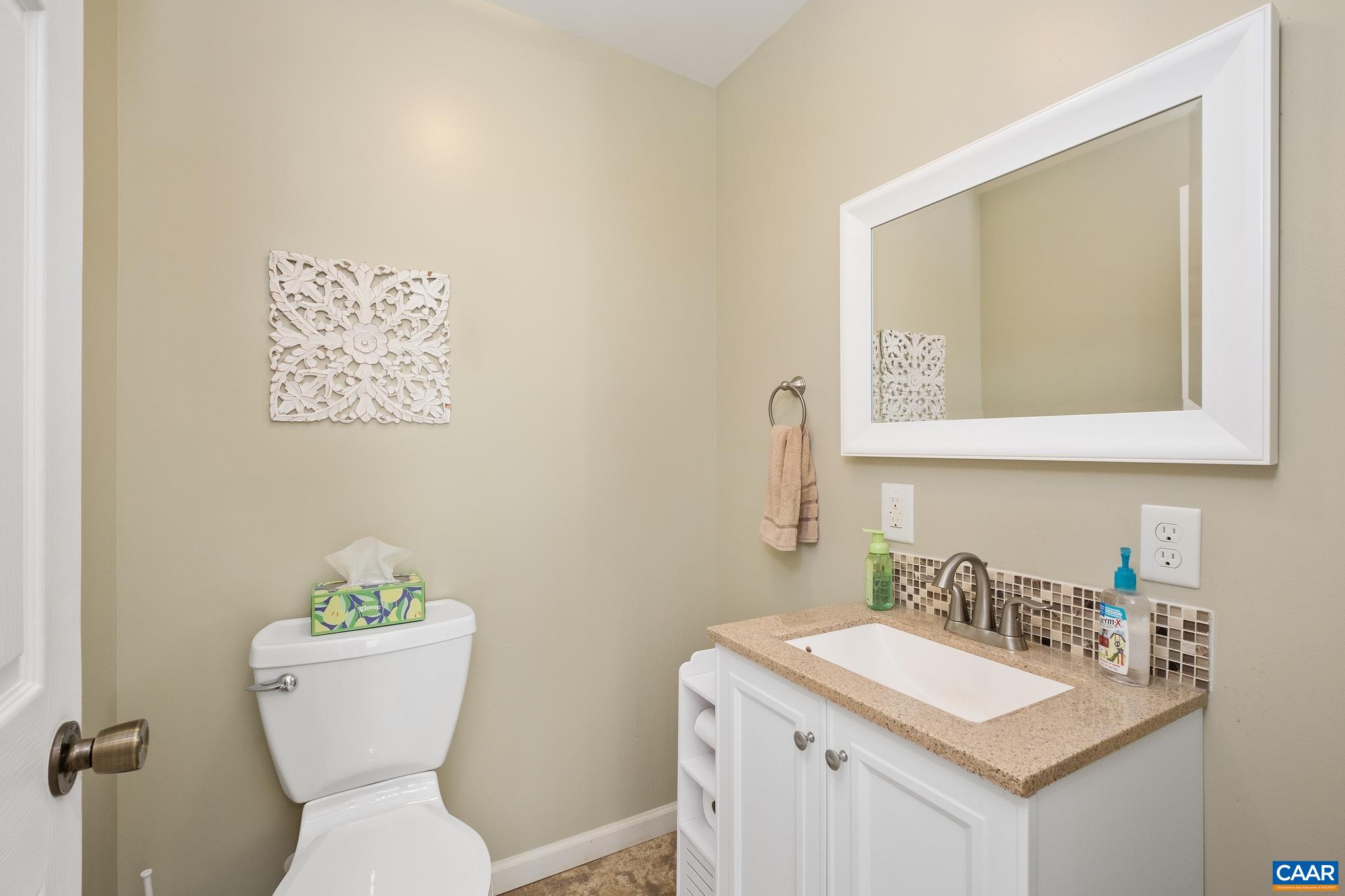 223 COXS CREEK LN