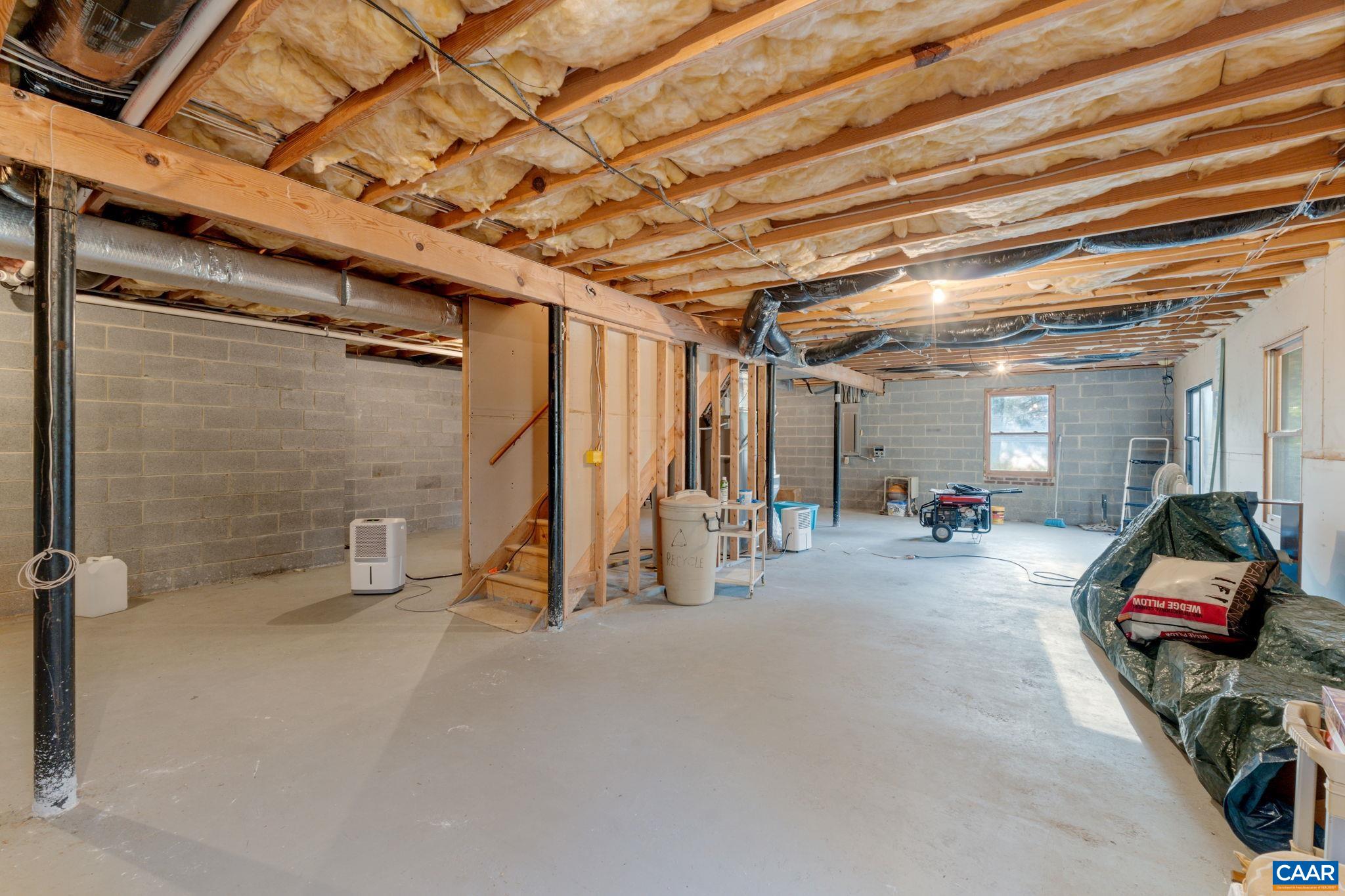 560 CARODON DR