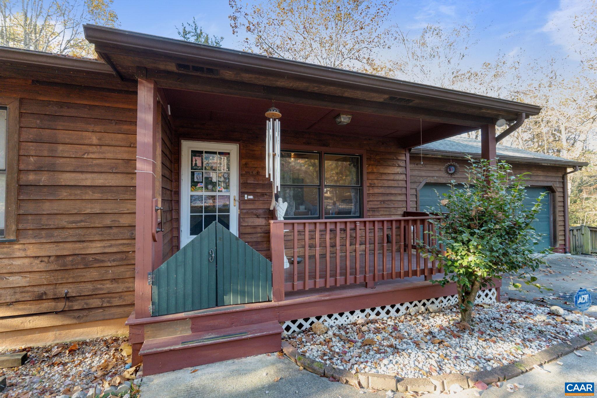 560 CARODON DR