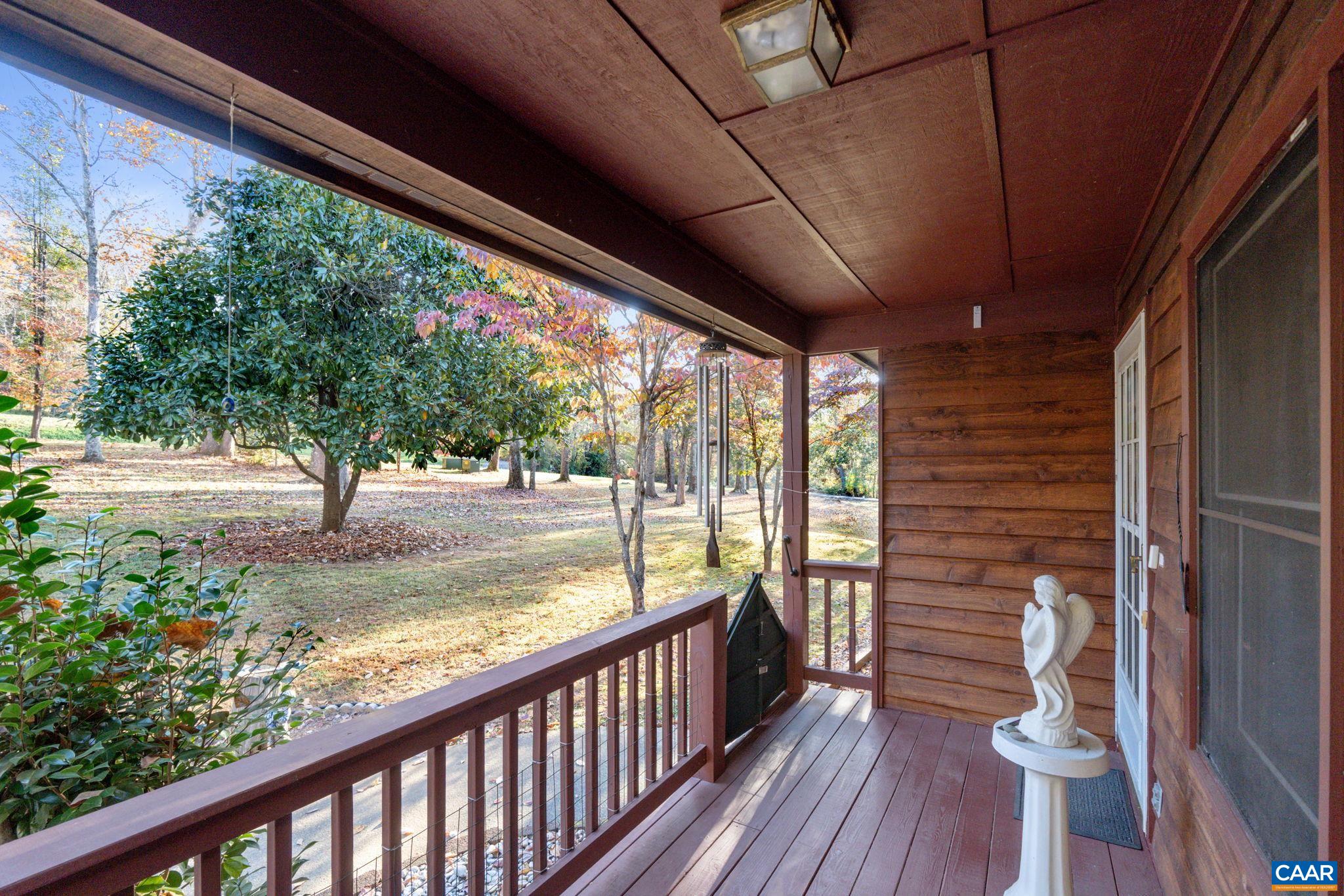 560 CARODON DR