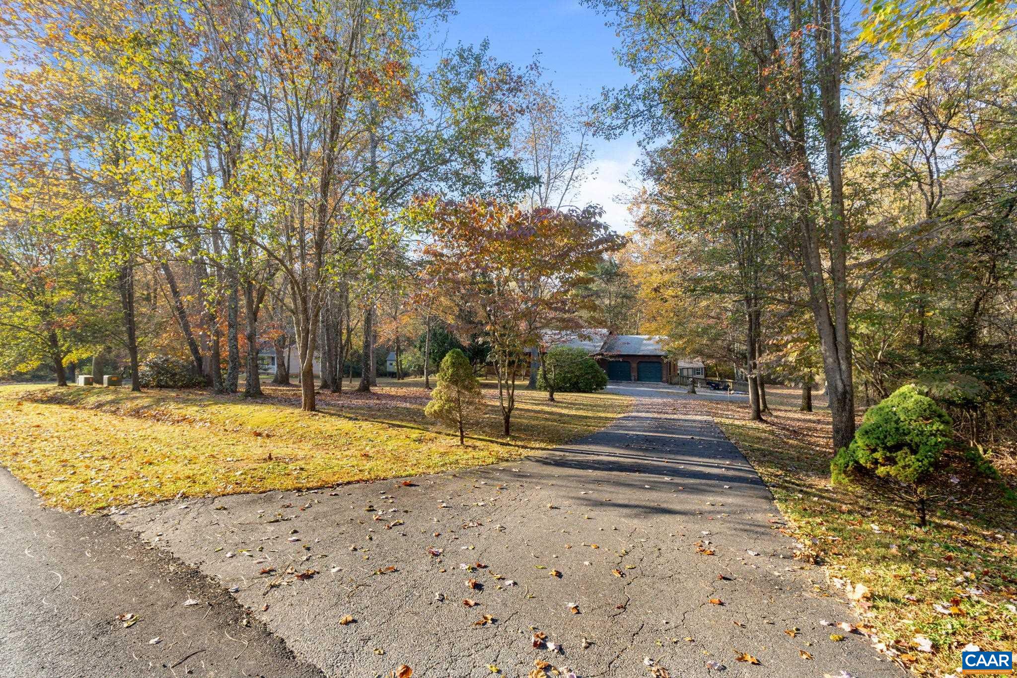 560 CARODON DR