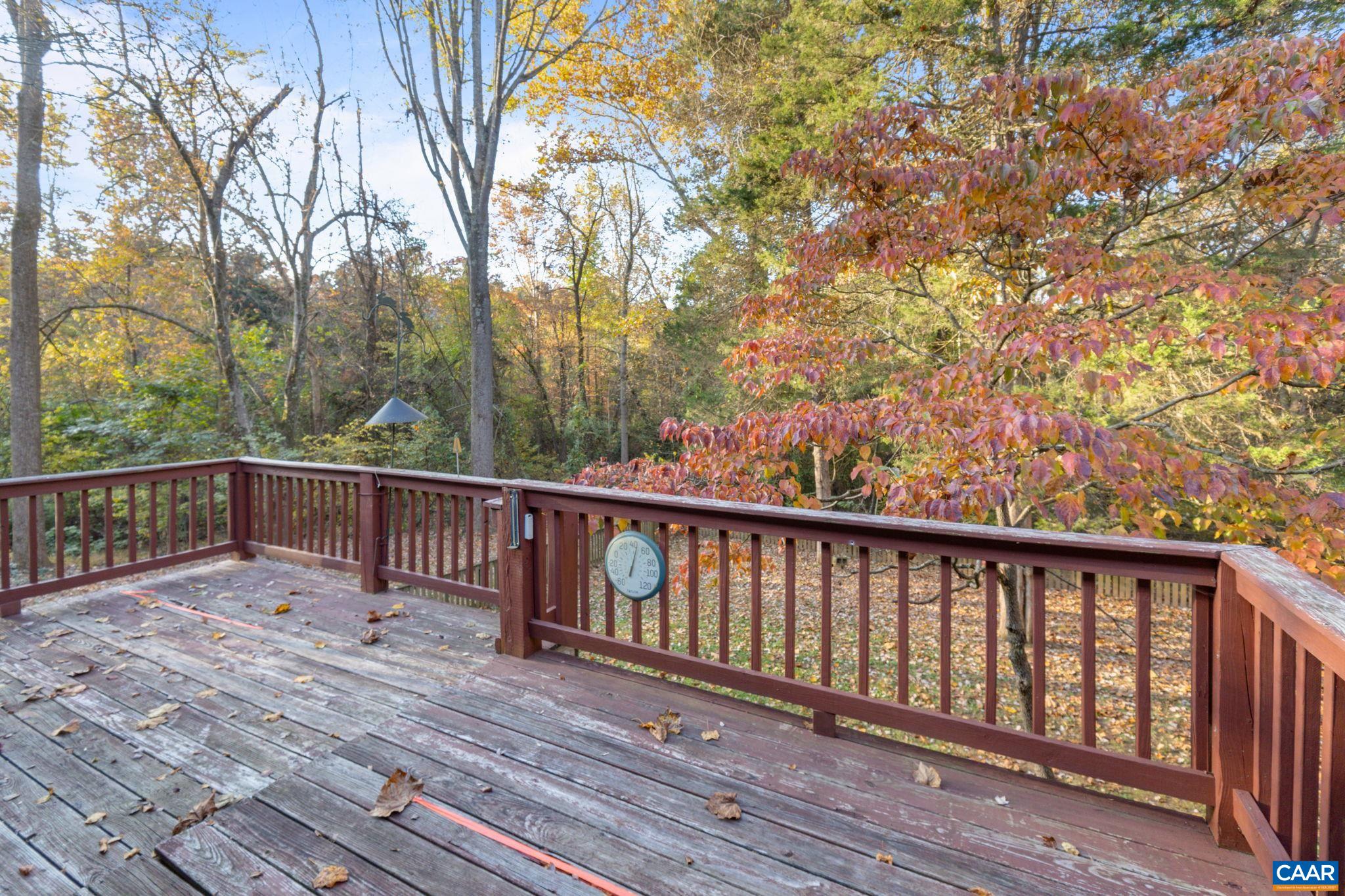 560 CARODON DR