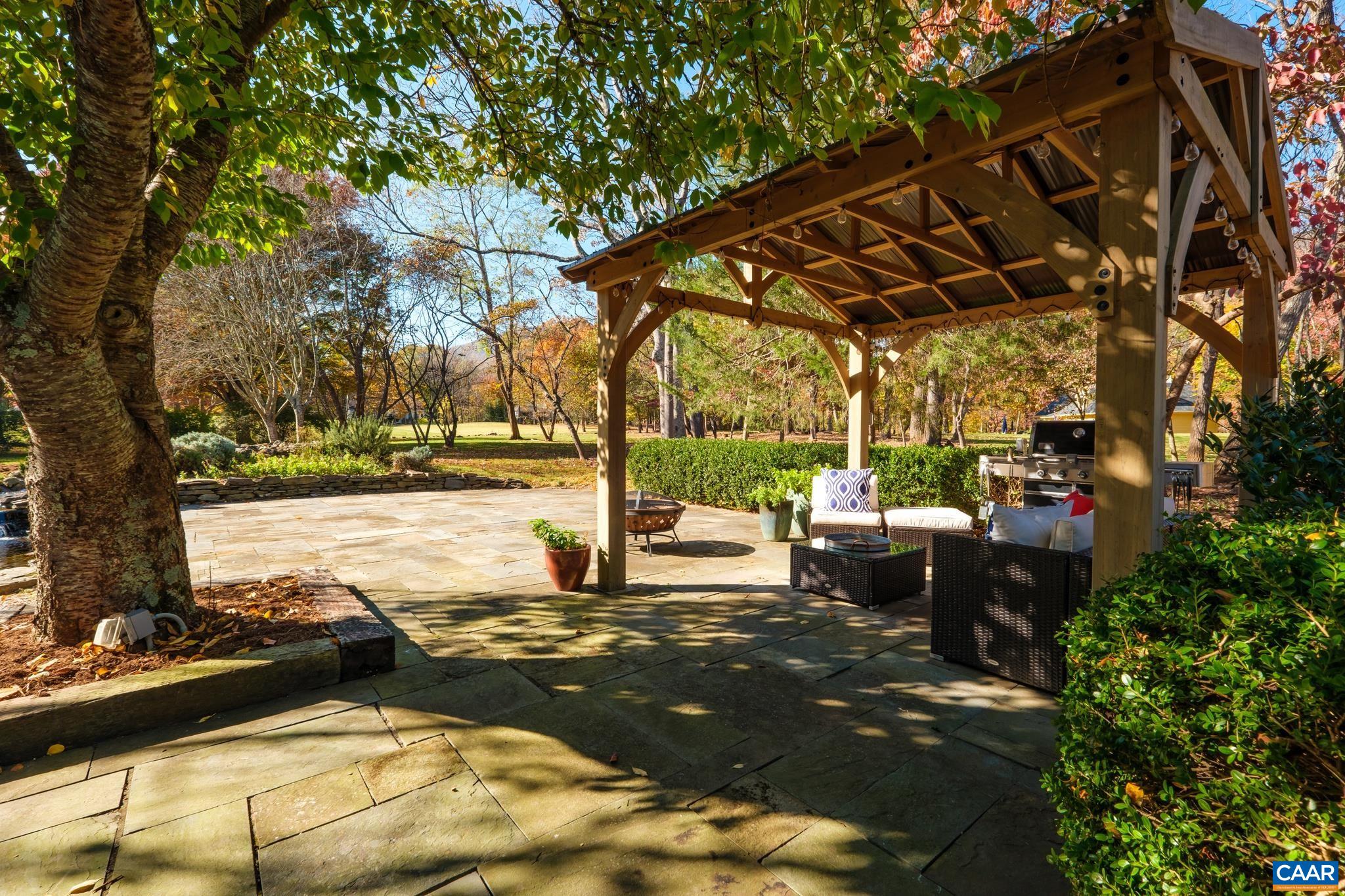 193 BLACK WALNUT DR