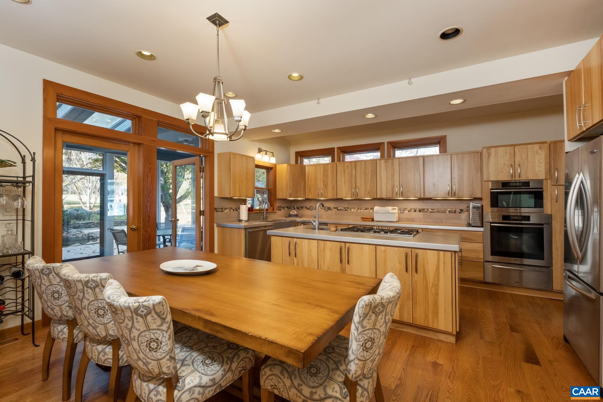 193 BLACK WALNUT DR