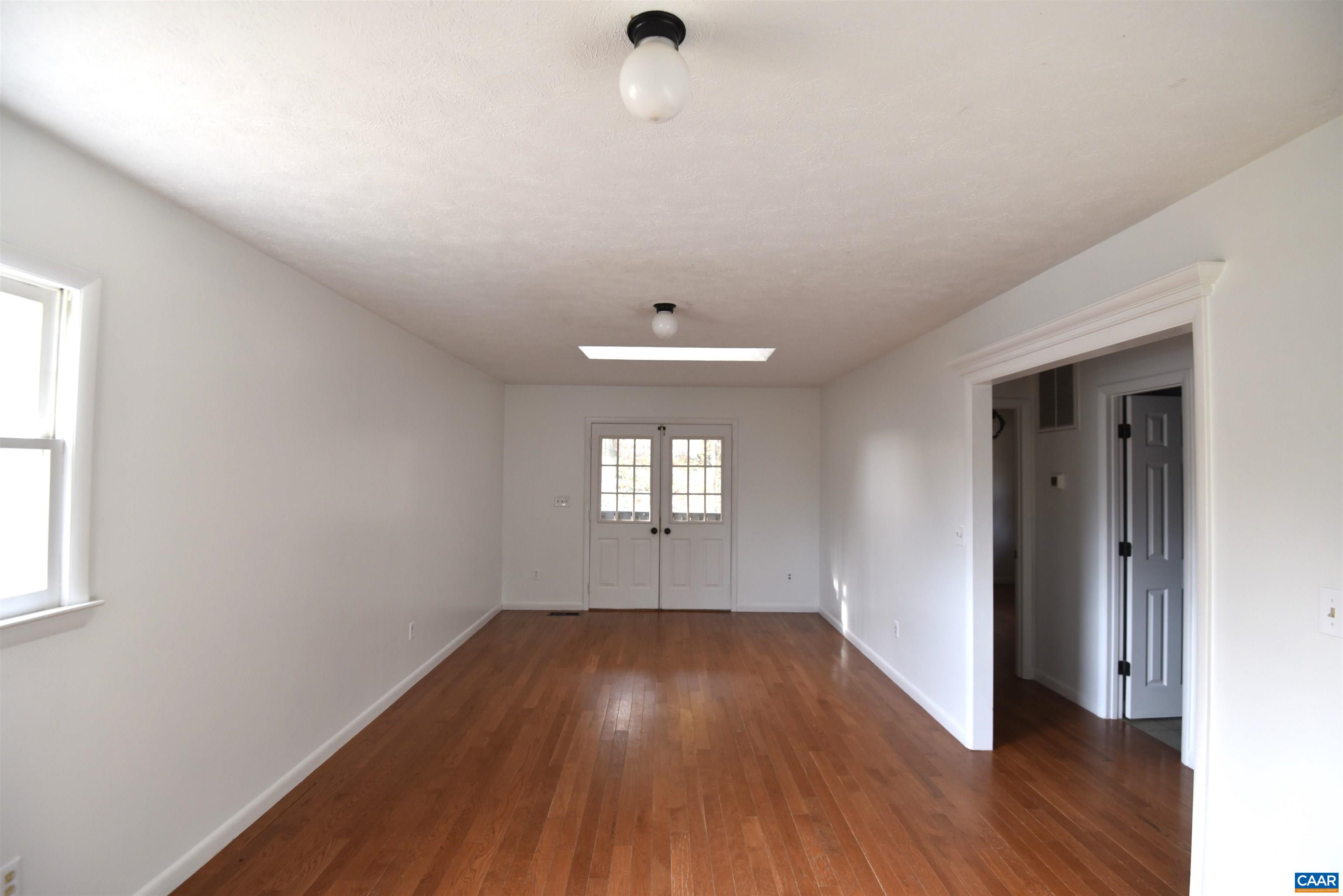 906 N GREENE ACRES RD