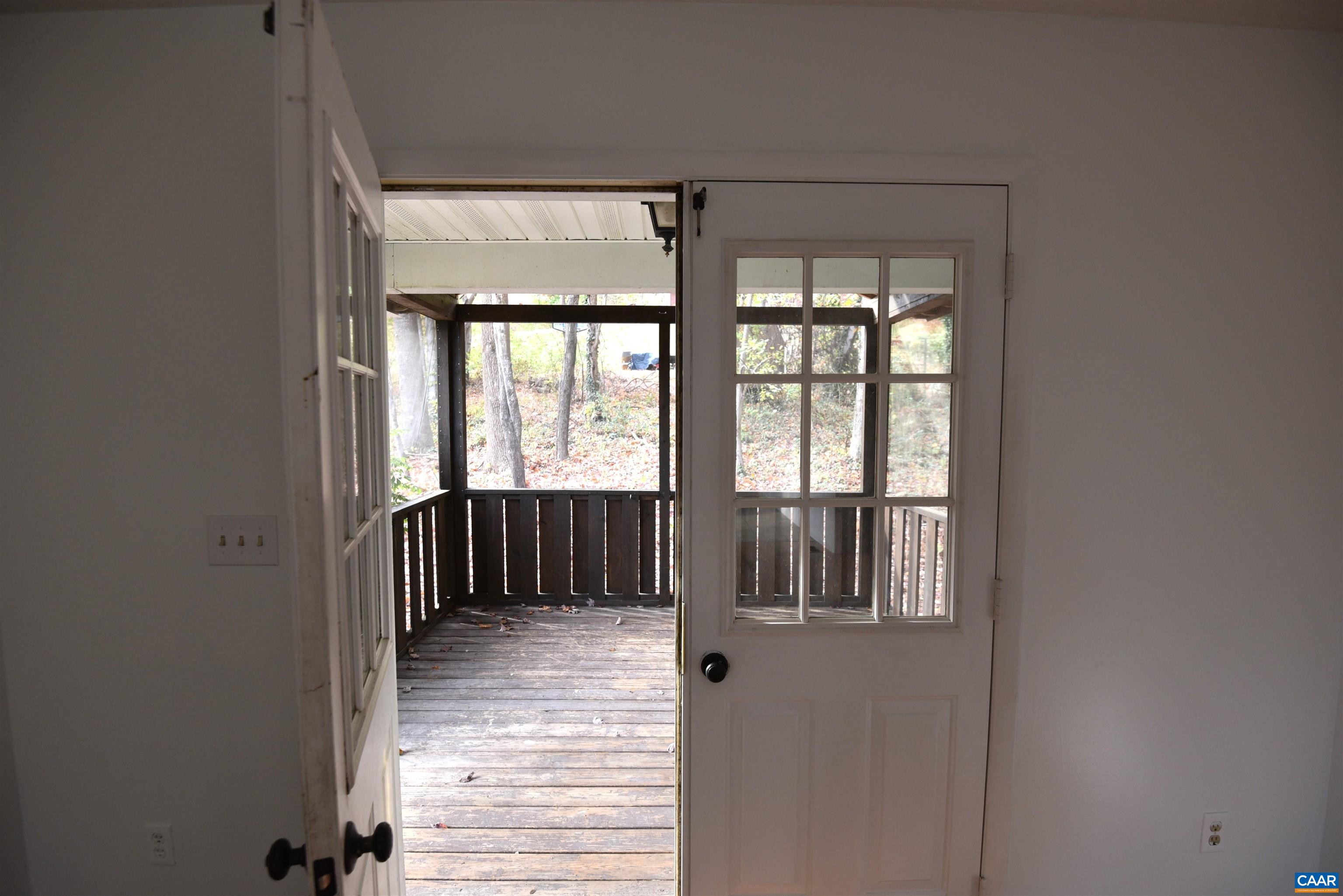 906 N GREENE ACRES RD