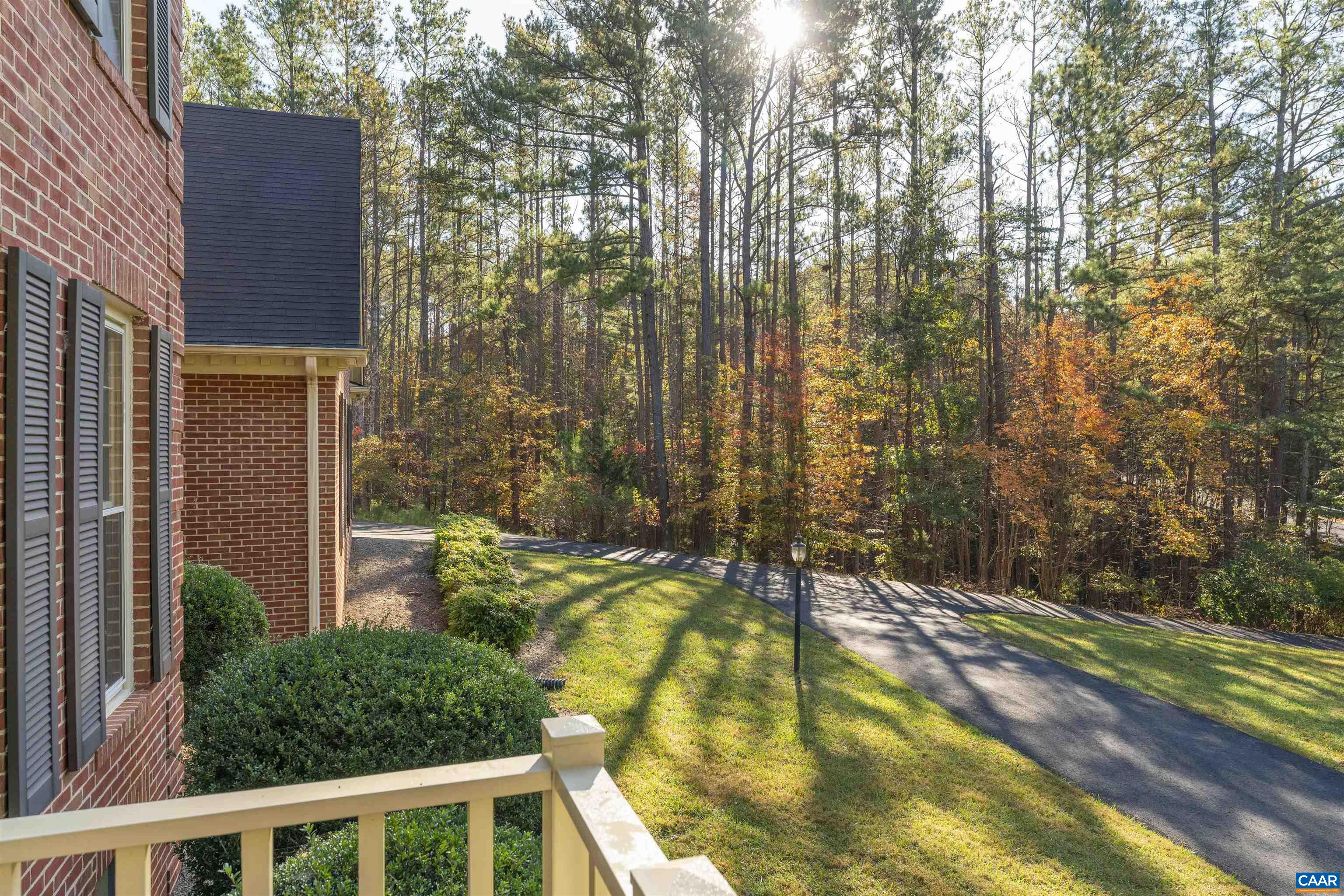 2360 SPRING BROOK DR
