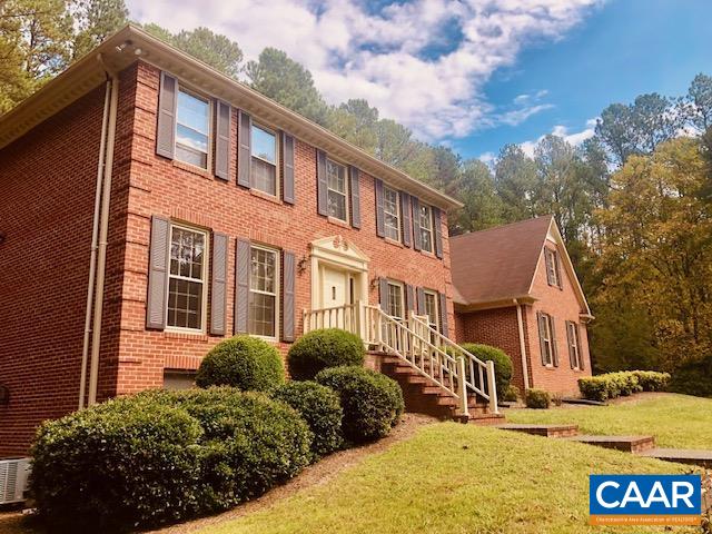 2360 SPRING BROOK DR