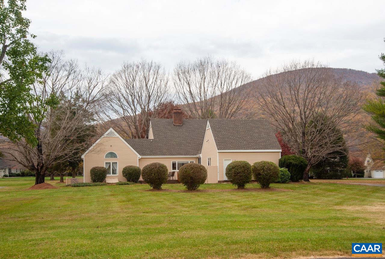104 SADDLE RIDGE LN