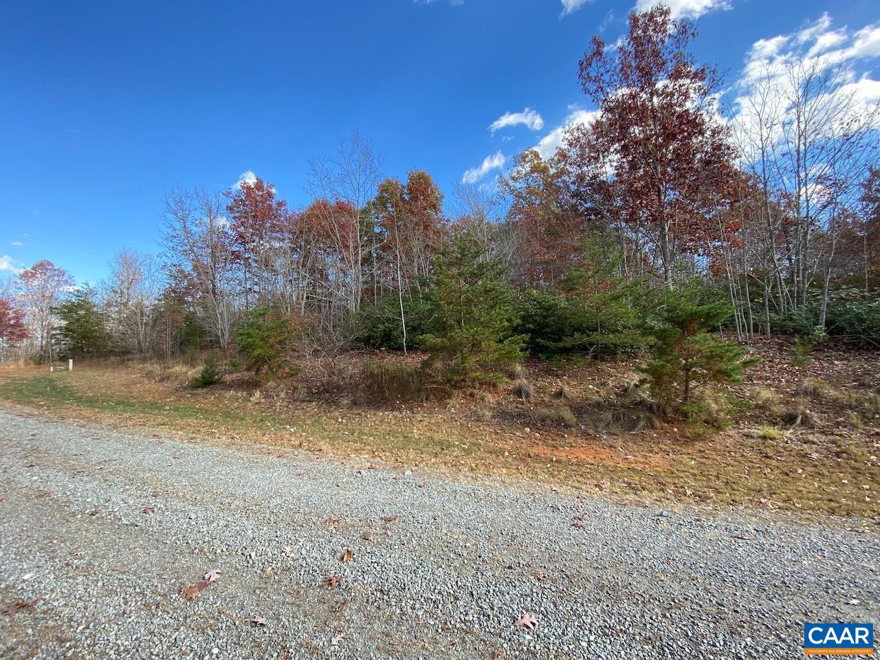 MOUNTAIN RIDGE LN Unit: 13