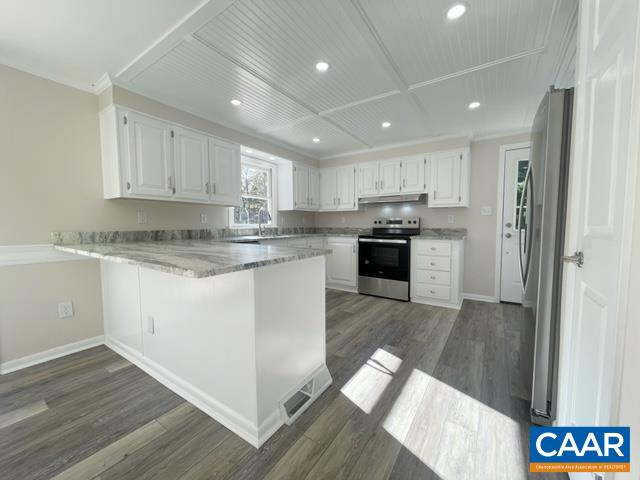 21 ZION CT