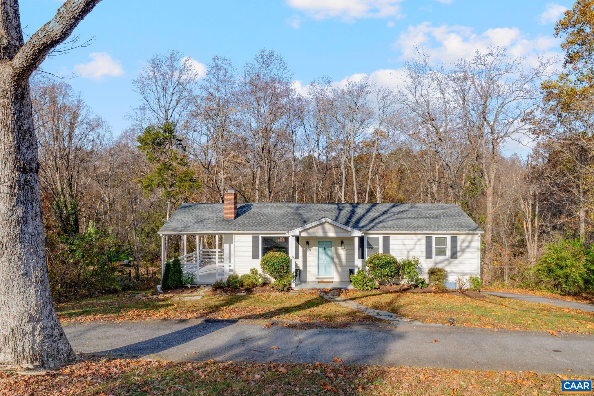 146 BUCKINGHAM CIR