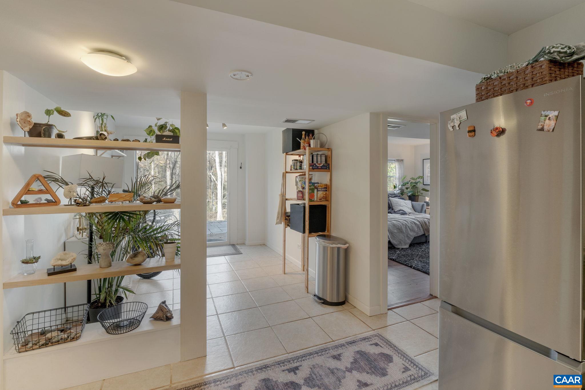 146 BUCKINGHAM CIR