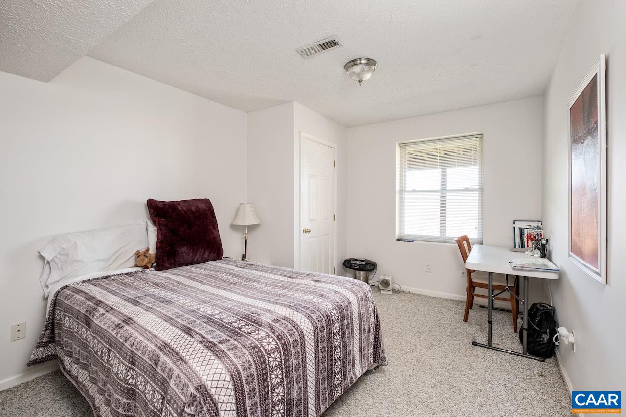 315 JOHNSON HOLLOW RD