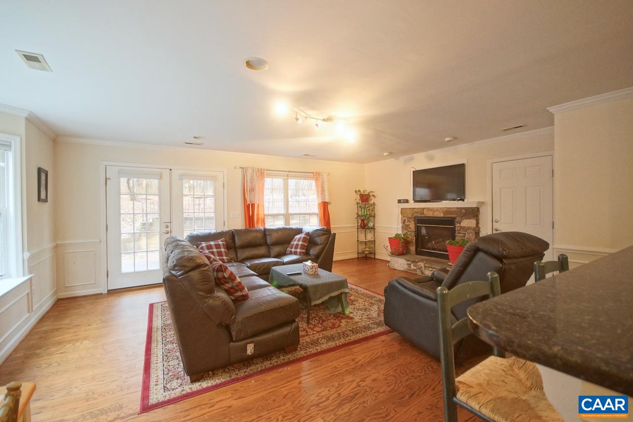886 SWAN RIDGE RD