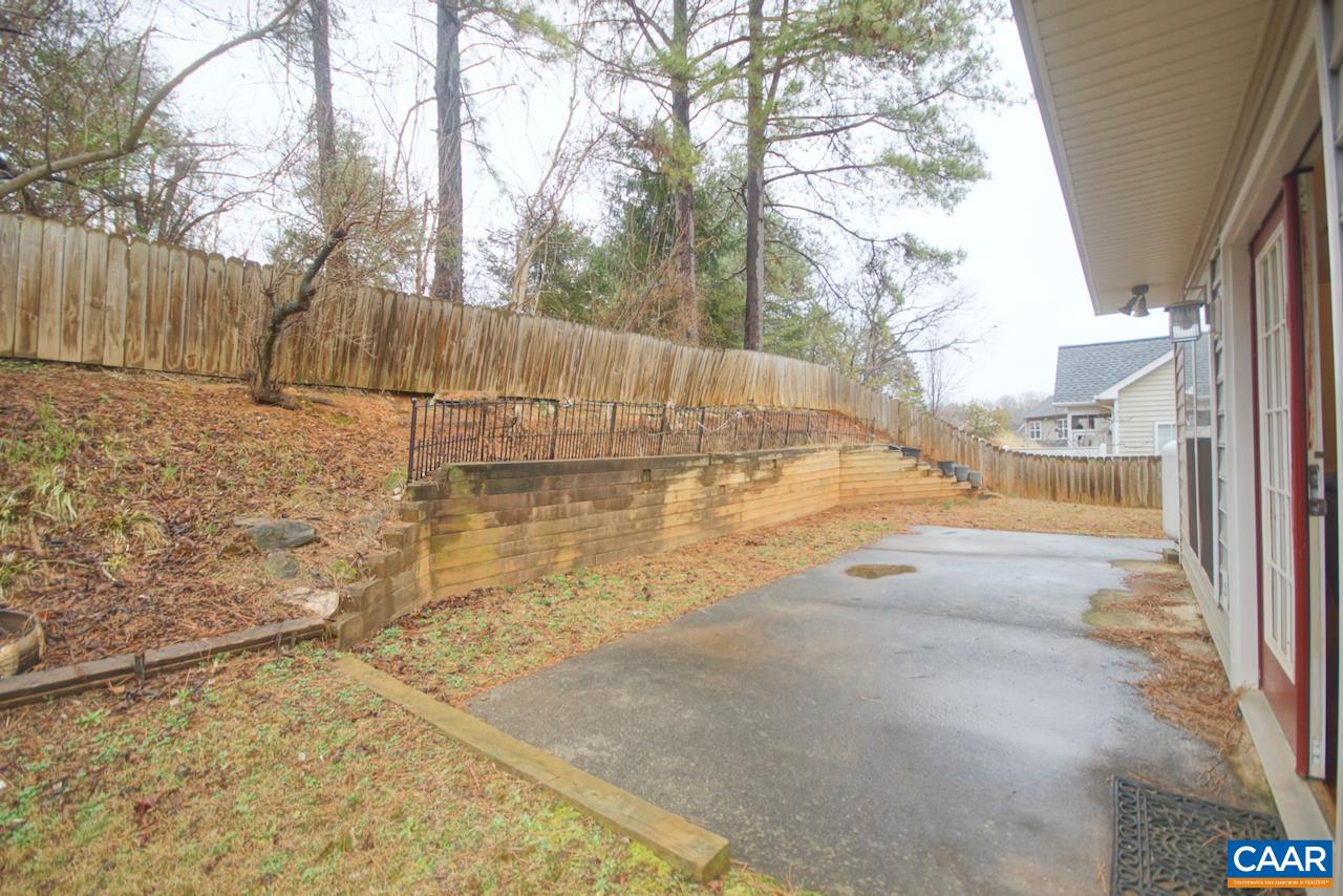 886 SWAN RIDGE RD