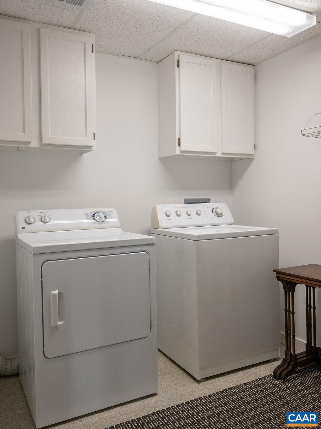 500 CRESTWOOD DR Unit: 2407