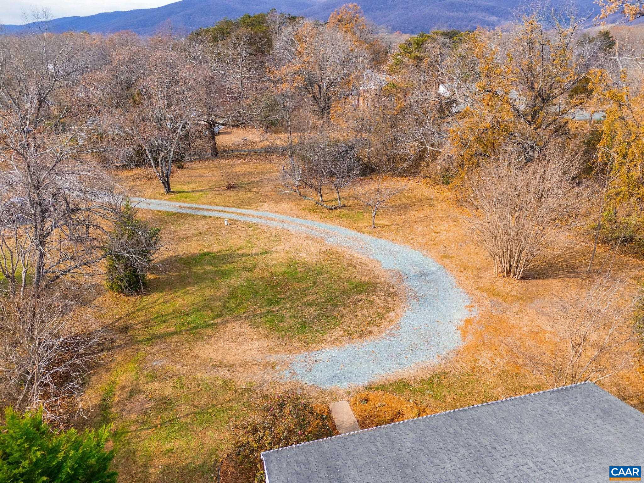 569 HALF MILE BRANCH RD