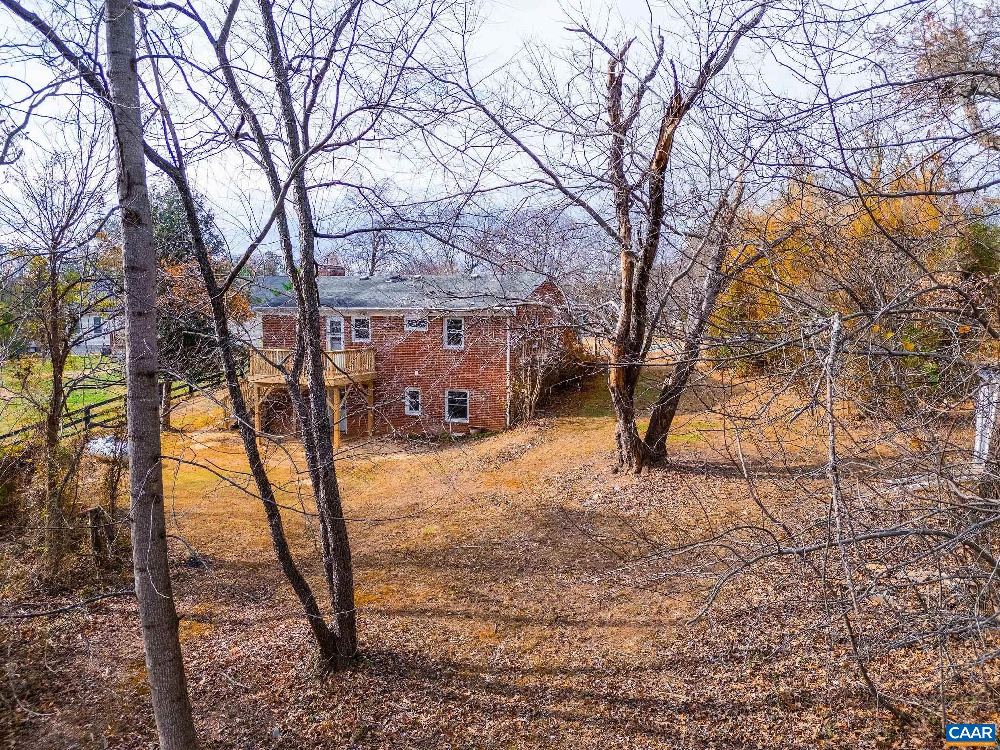 569 HALF MILE BRANCH RD