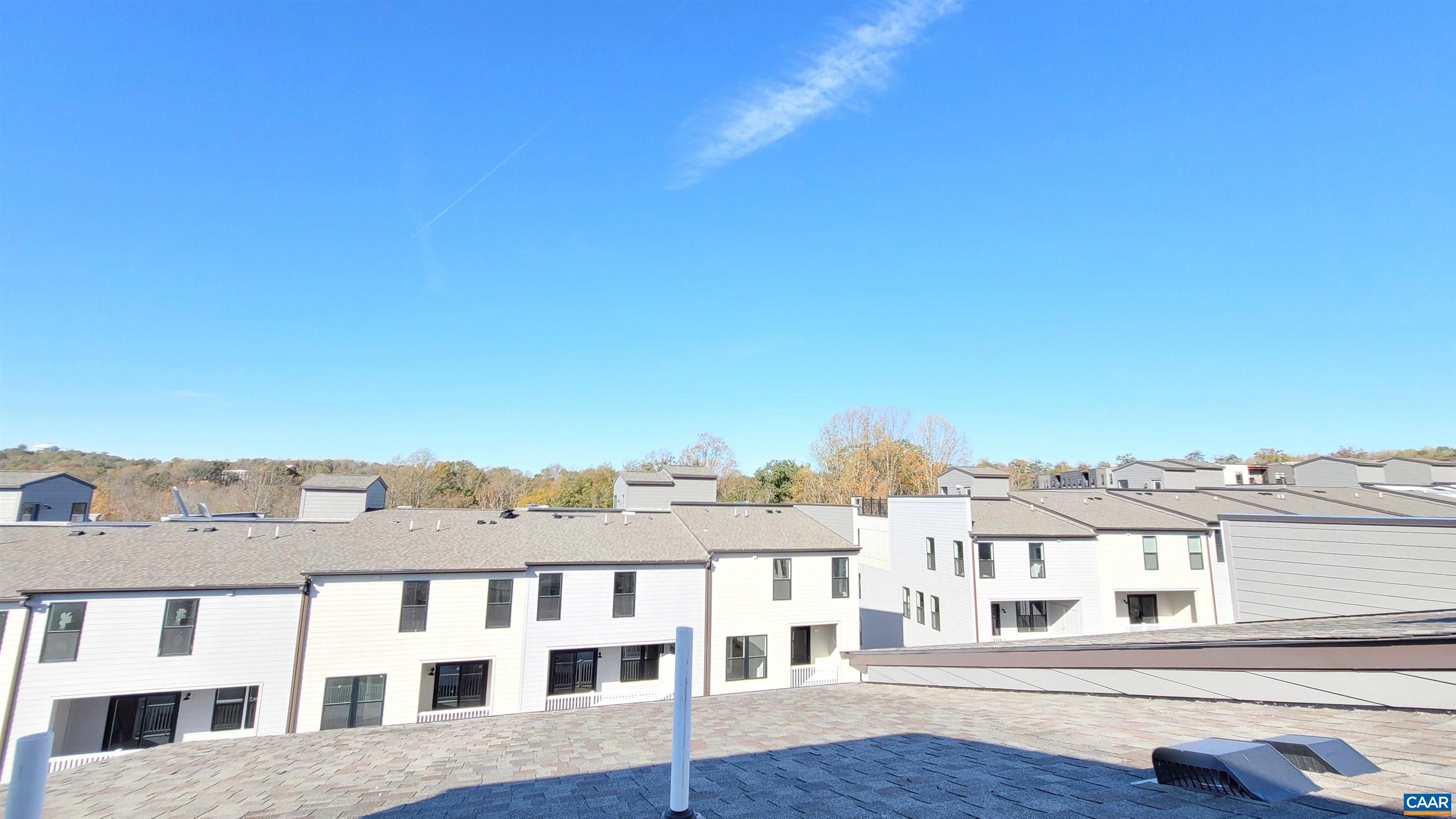 818 WESLEY LN Unit: B