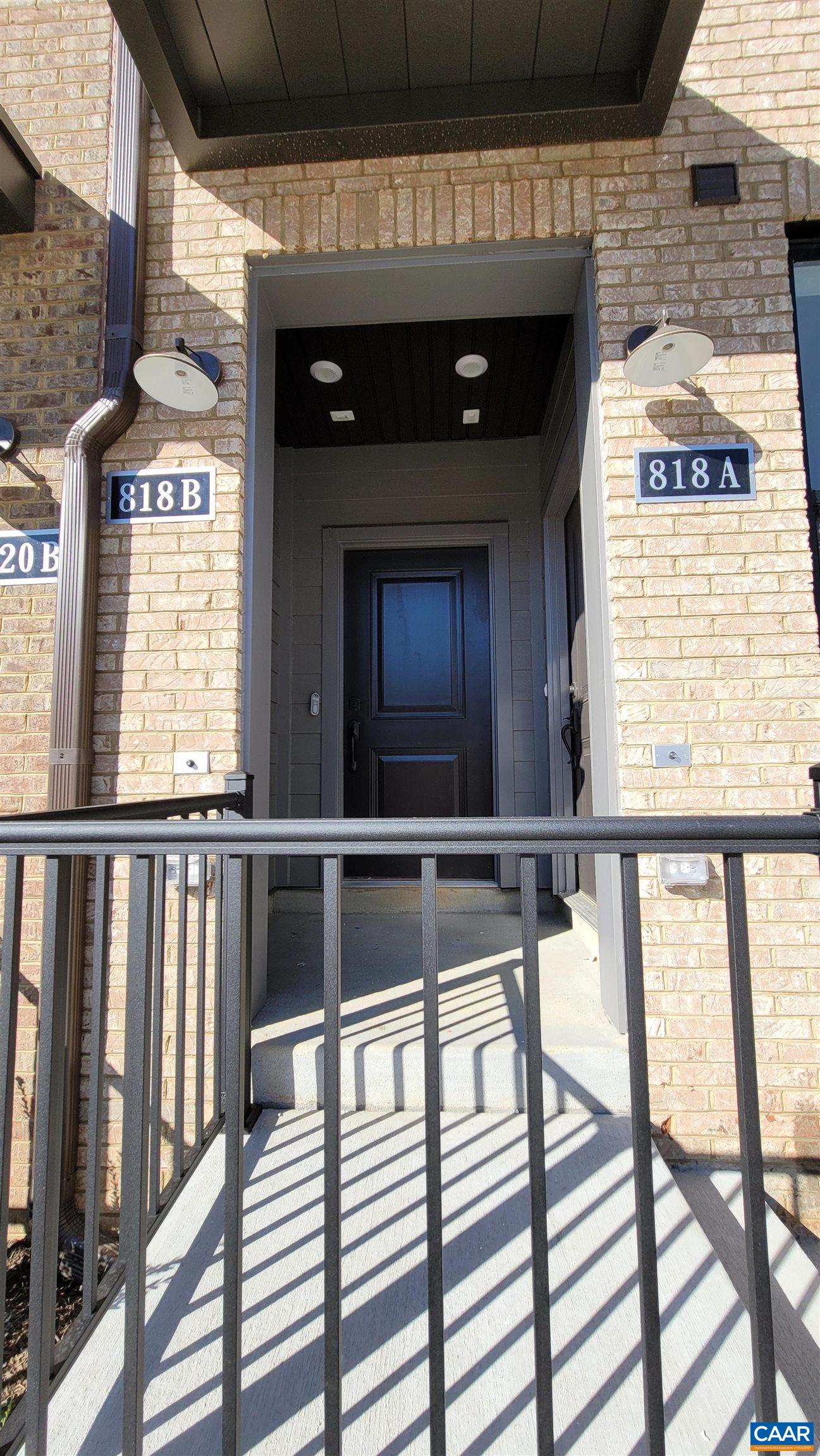 818 WESLEY LN Unit: B