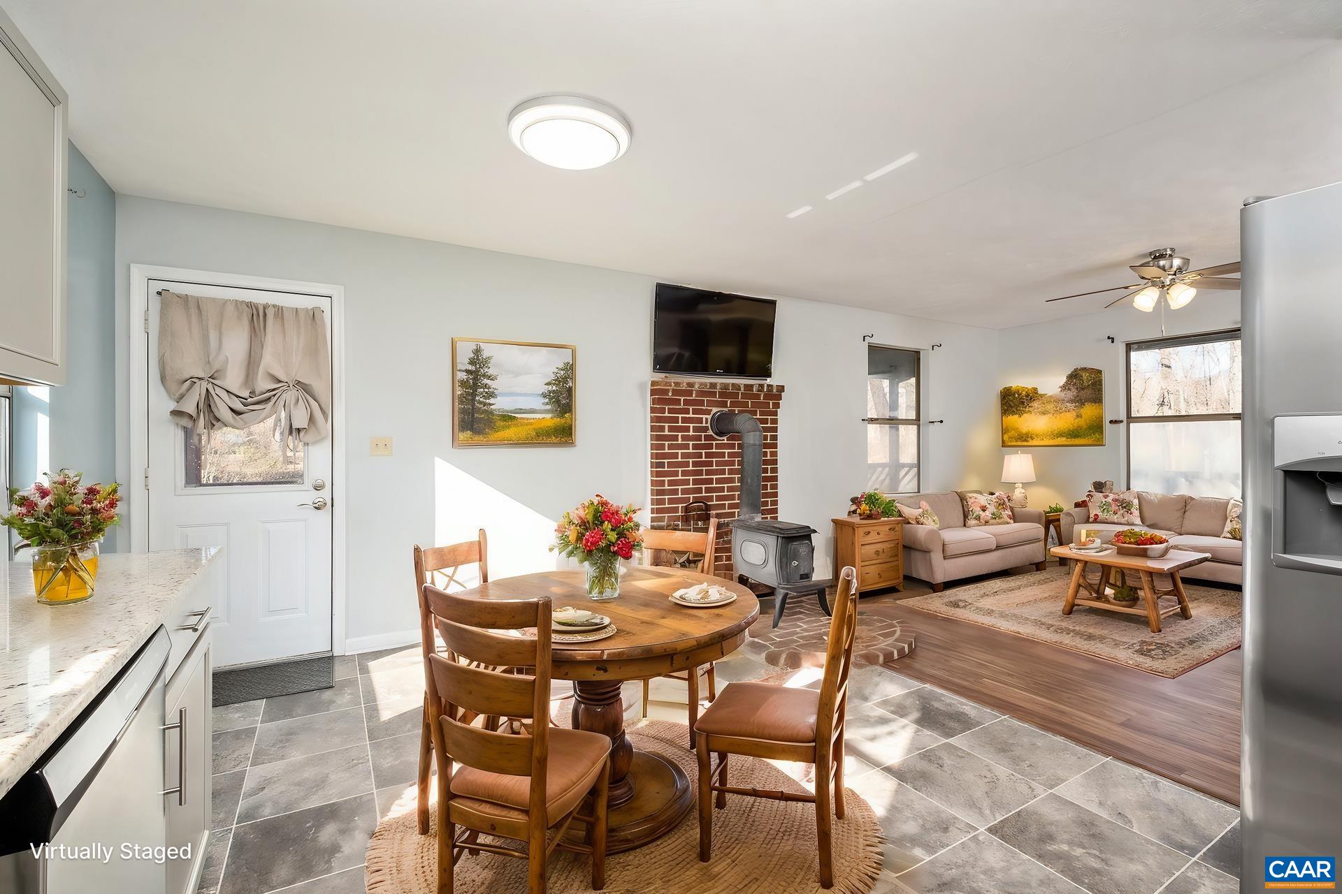 94 CIRCLE RD