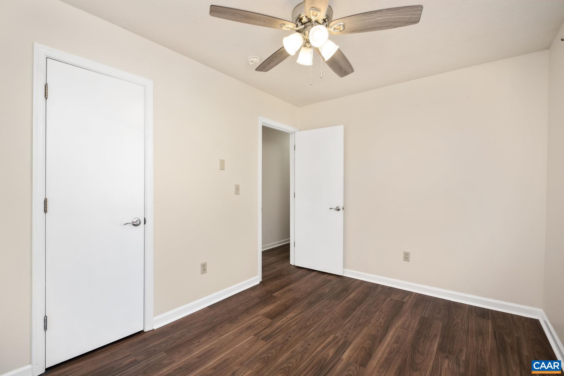 94 CIRCLE RD