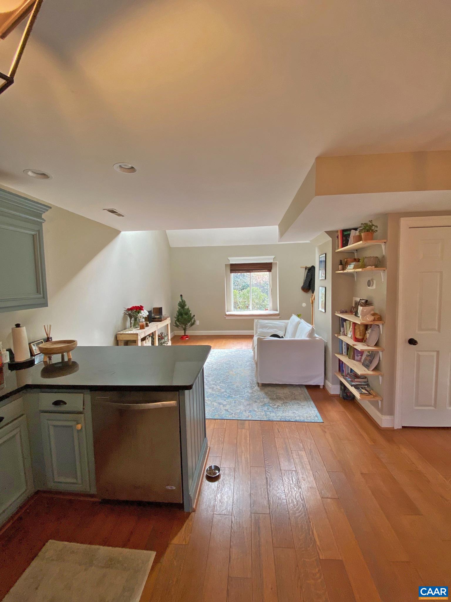 278 AUTUMN GROVE CT