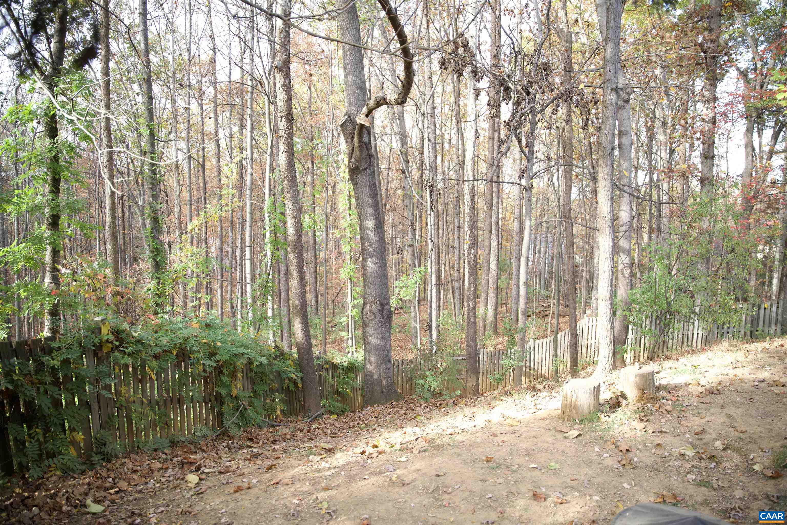 278 AUTUMN GROVE CT