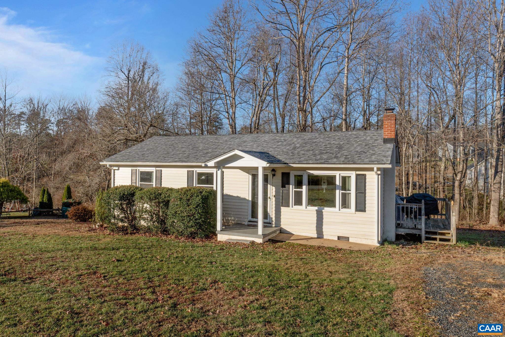164 HOLMES RUN RD