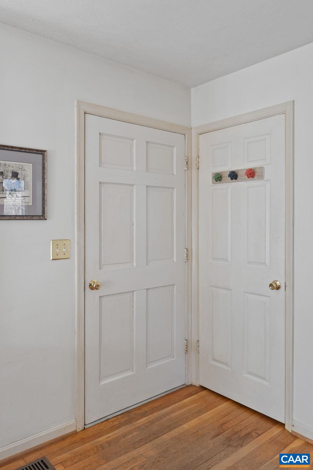 164 HOLMES RUN RD