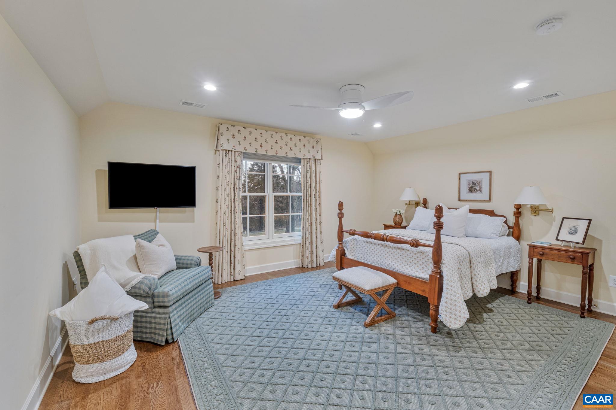 101 MILLER SCHOOL RD