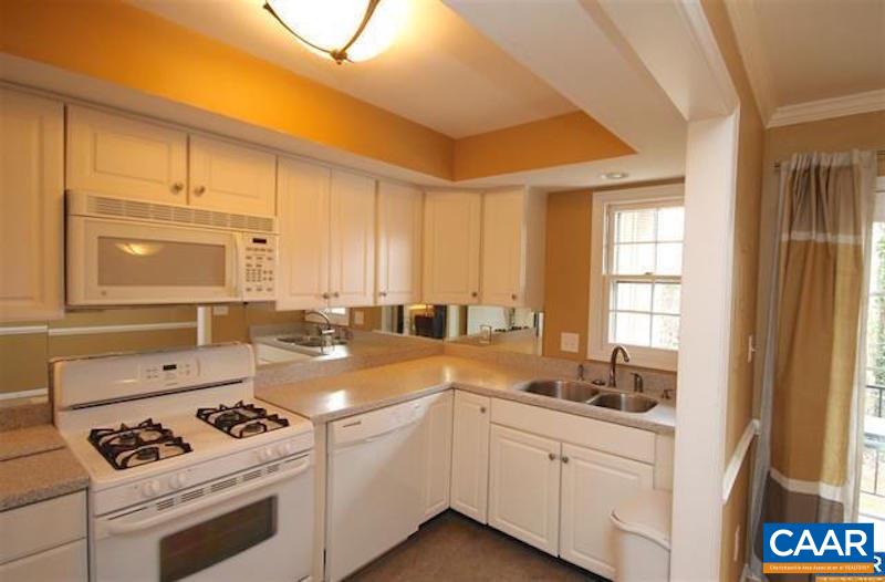 158 HESSIAN HILLS WAY Unit: 1