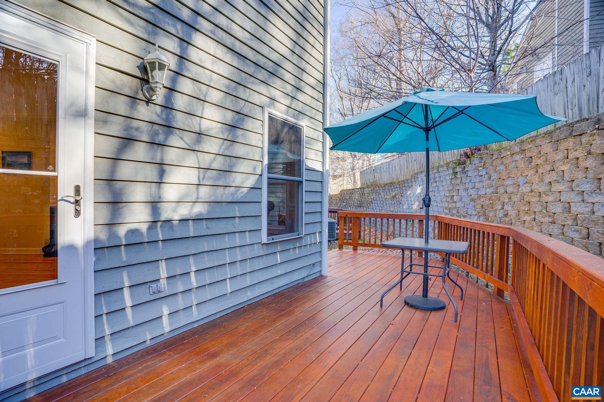 1286 CHATHAM RDG