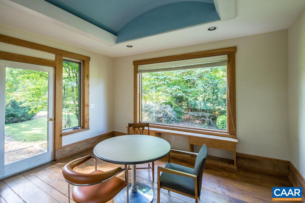 1248 TURNER MOUNTAIN RD