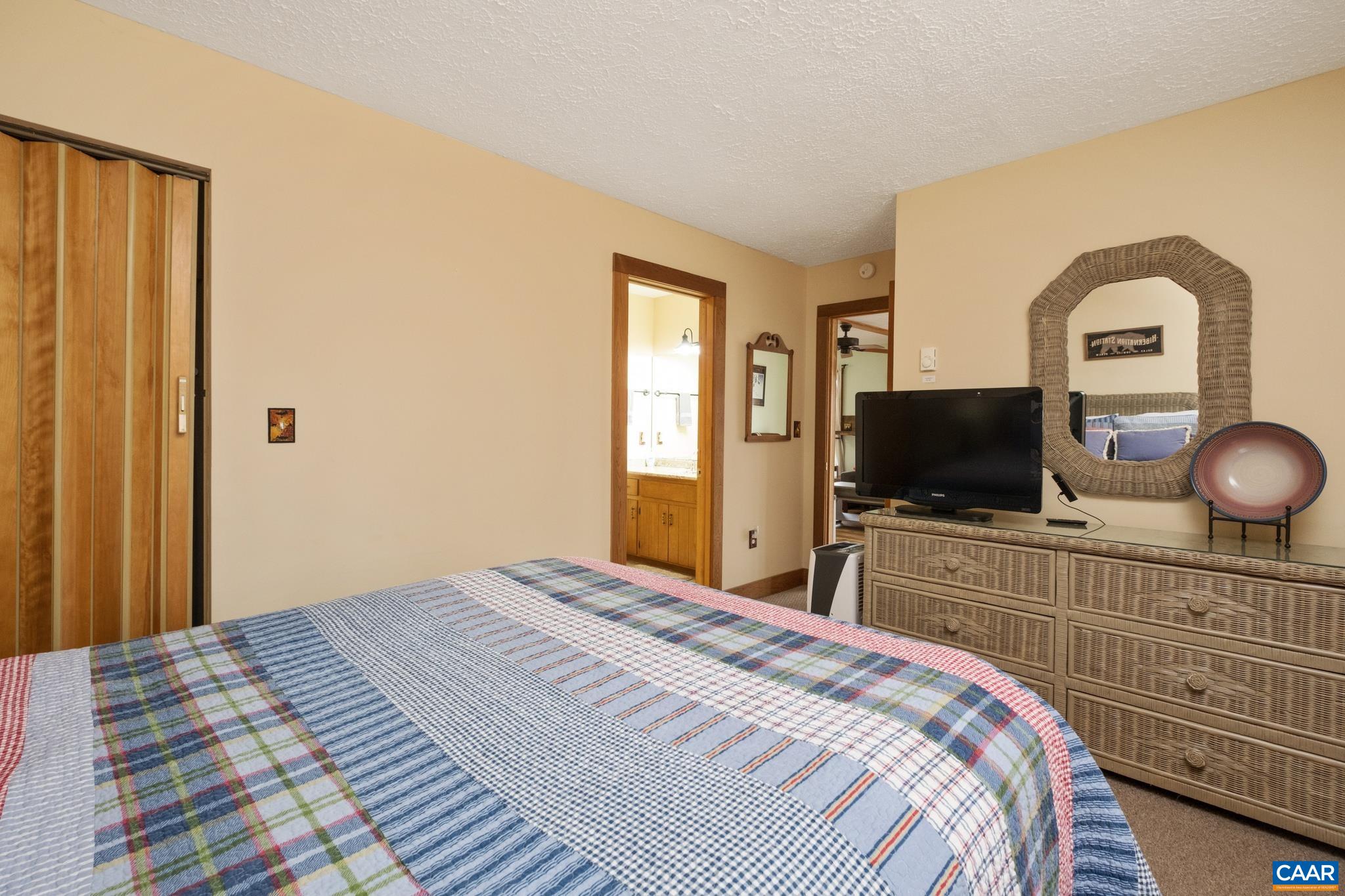 472 FAWN RIDGE DR